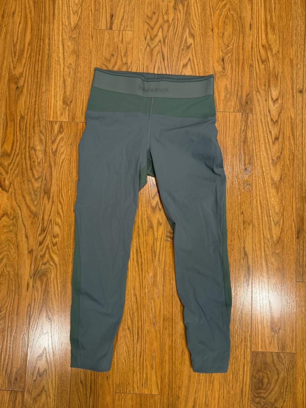 lululemon Green High-Rise Leggings